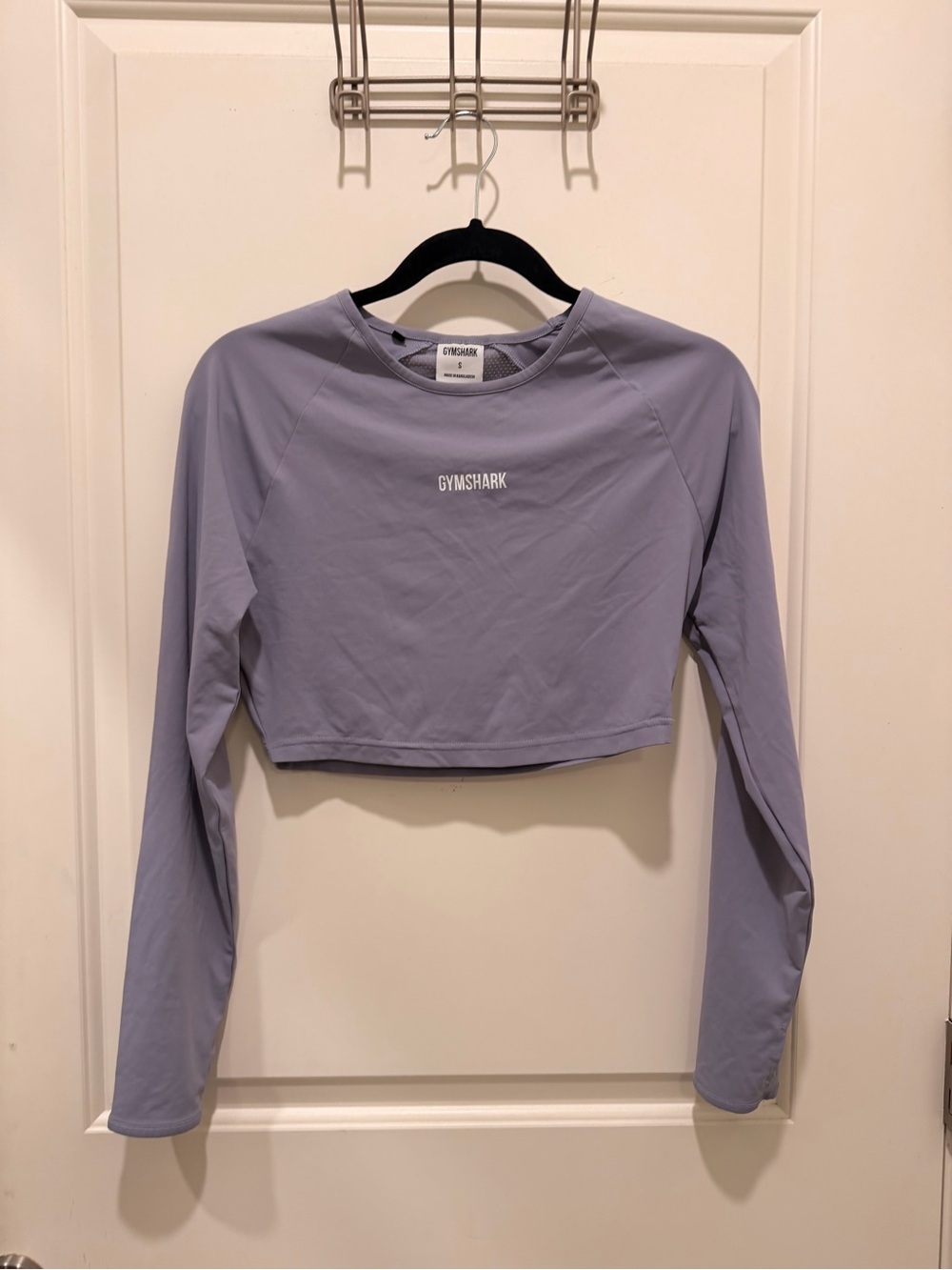 Gymshark Long Sleeve Crop
Top Size S Blue Lilac